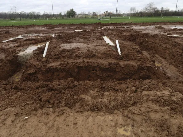 12570 Cattle Ridge Dr, Noblesville, IN 46060