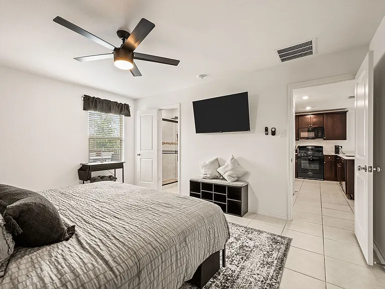 3145 Harper St — Photo 15