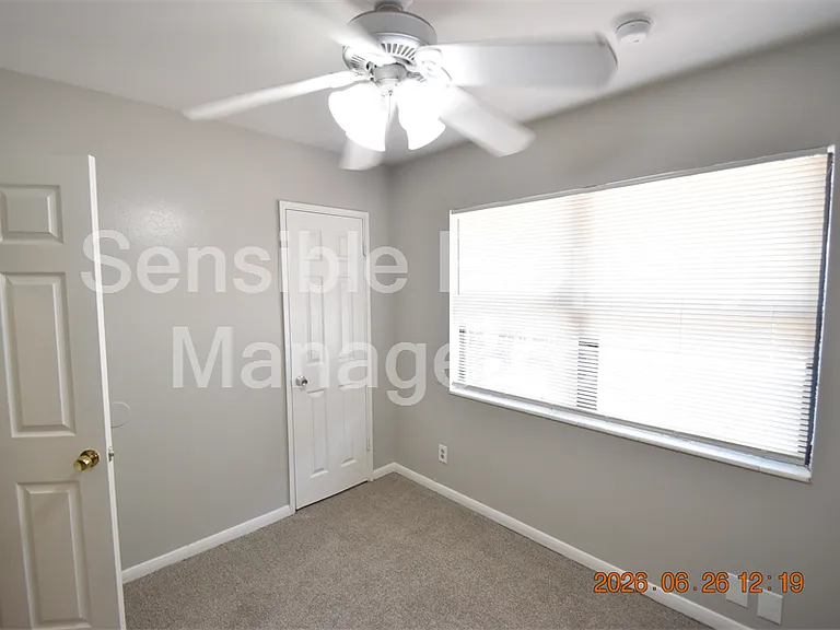 4414 W Wyoming Ave — Photo 20