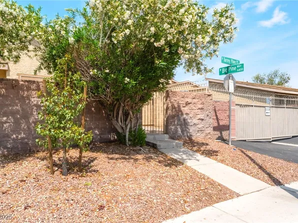 2261 Tall Pine Dr, Las Vegas, NV 89108