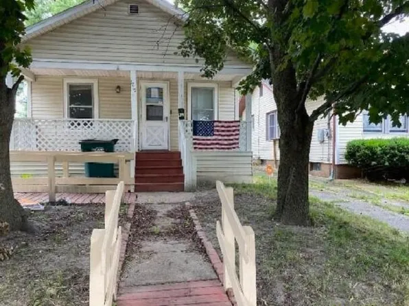 1710 N High St, Lansing, MI 48906