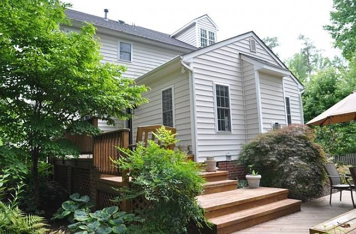 Exterior back
