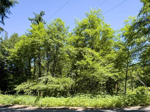 Highland Rd, Rainier, OR 97048