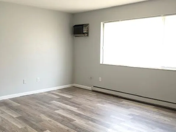 720 W Alexis Rd APT 7, Toledo, OH 43612