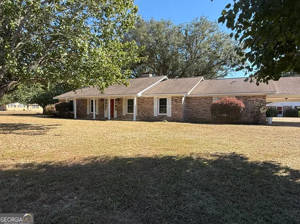 934 Southside Dr, Blakely, GA 39823