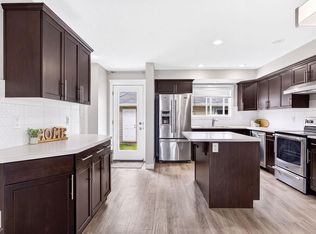 5828 65th St, Beaumont, AB T4X2A5