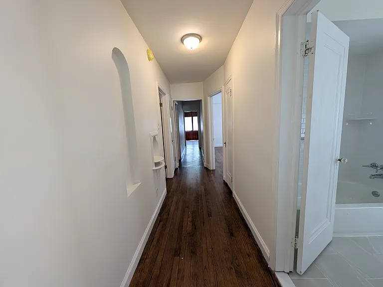 17530 Roselawn St #1 — Photo 11