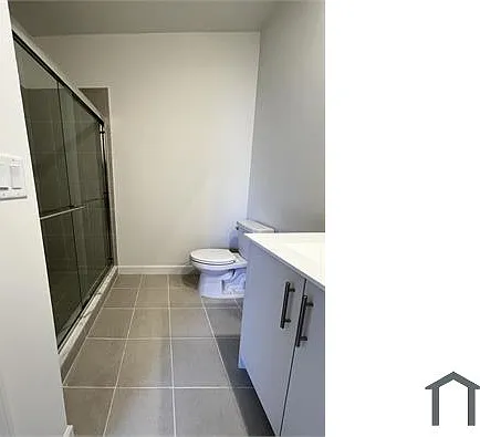 1125 E Palm Dr — Photo 13
