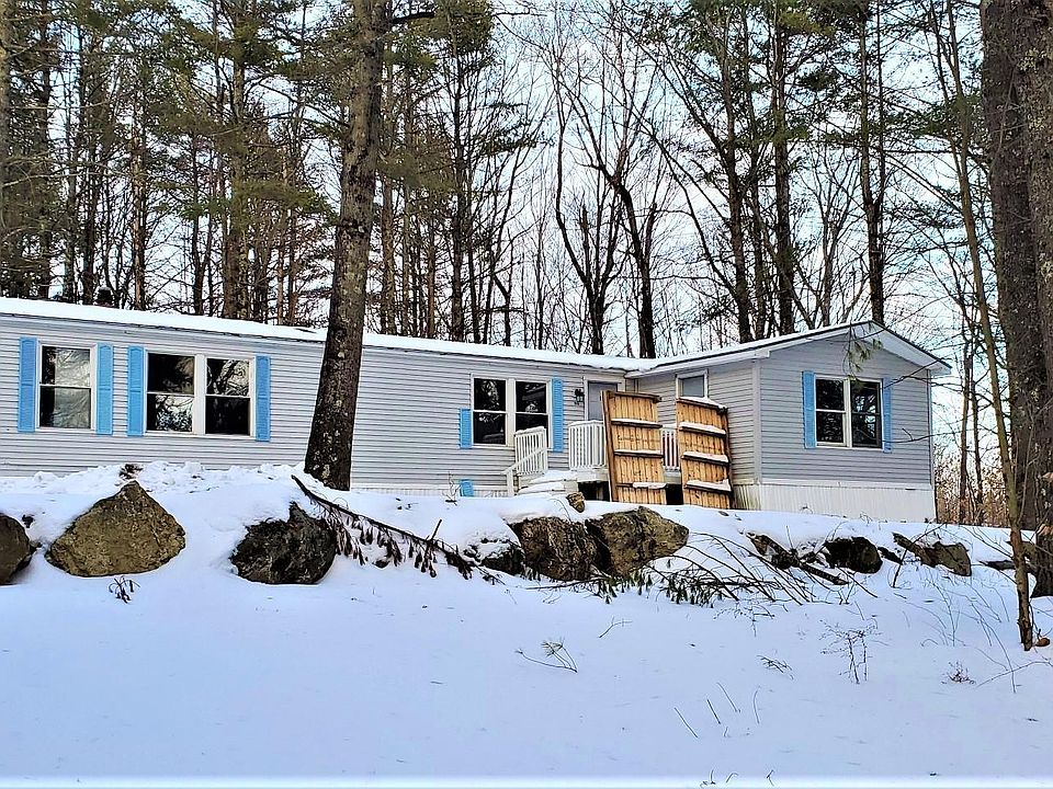 2nd image of 313 Sutherland Pond Rd