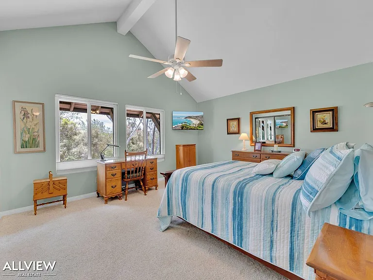 17547 Devereux Rd — Photo 41