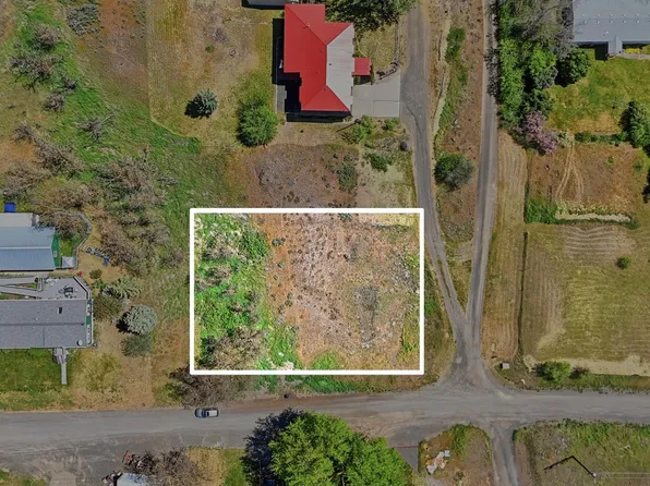 E Poplar St, Sprague, WA 99032