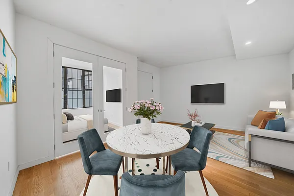 Rented by Vector New York, LLC | media 4