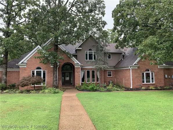 1708 Rannoch Trce, Fort Smith, AR 72908