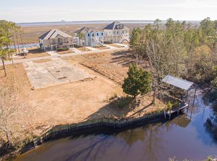 1444 Hanakealoha Pl, Diamondhead, MS 39525