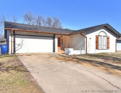 10619 E 30th St, Tulsa, OK, 74129