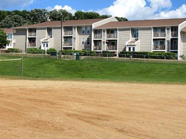 712 Waters Edge Dr #208