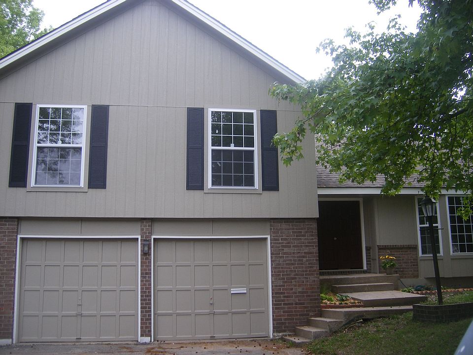 Lee's Summit Diamond!! Total rehab!!!