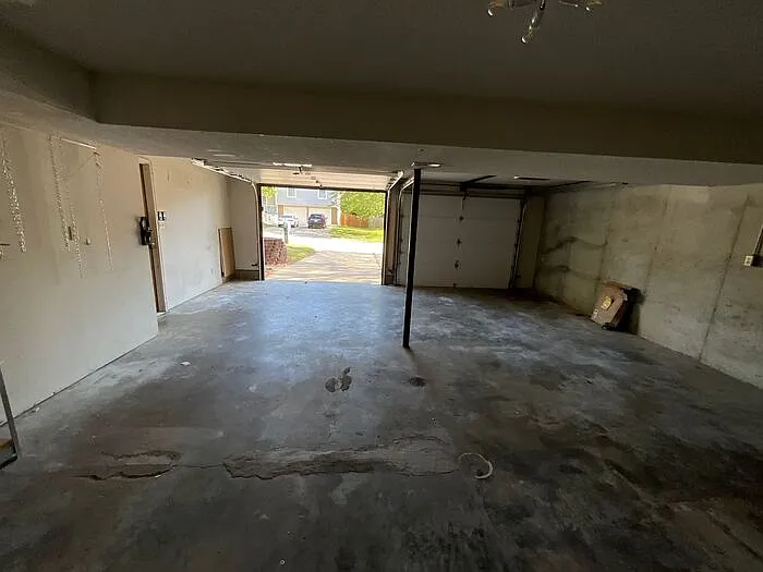 18500 E Arrowhead Ln — Photo 17