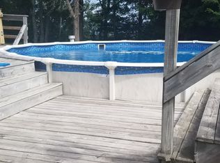 7512 Lake Bluff Rd, Gladstone, MI 49837