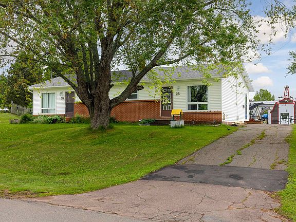 2nd image of 28 Bonnie Blink Dr #26