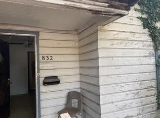 832 Northwood Rd, Fort Worth, TX 76107