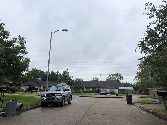 4th image of 10427 Kirkvale Dr