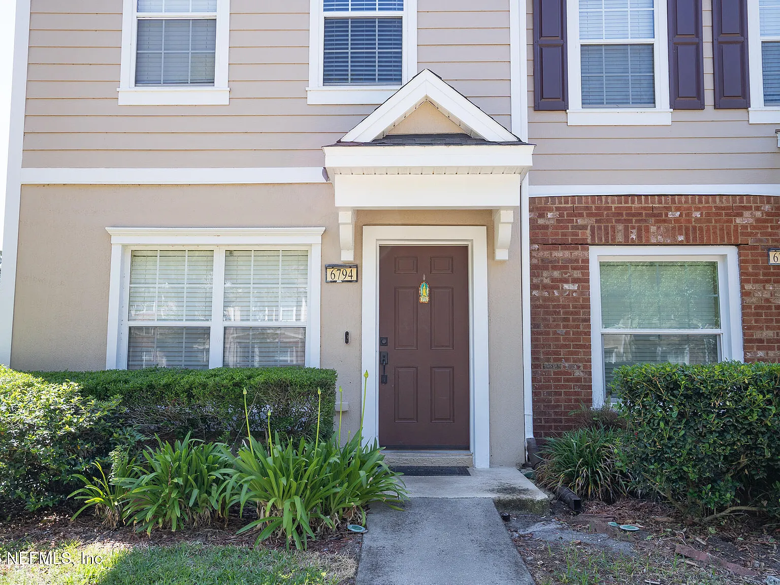 2 bed, 2.5 bath, 1248 sqft, $1,750 — Photo 2