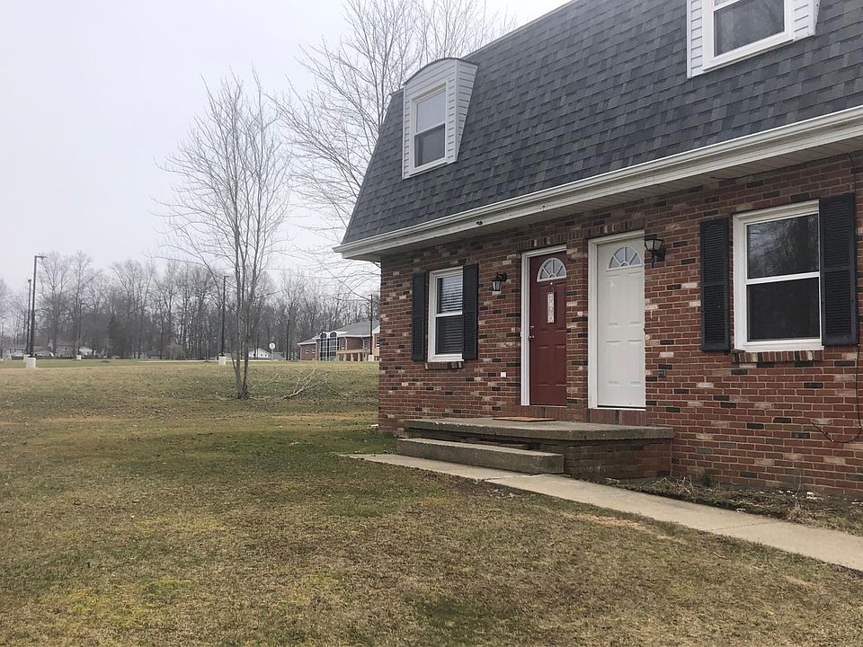 1st image of 600 Wakefield Dr