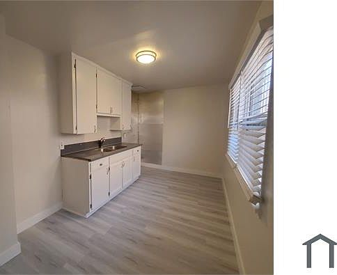 2nd image of 10961 S Figueroa St #5