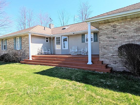 3rd image of 29289 Hillside Dr