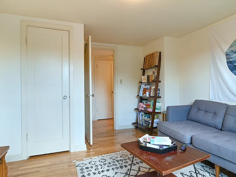 1261 Tyler St — Photo 8