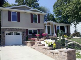 3281 Claridge Rd, Bensalem, PA 19020