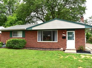 14579 Huff St, Livonia, MI 48154