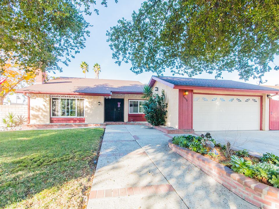 1st image of 40390 Royal Cir