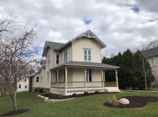 10316 East St, Richmond, IL 60071