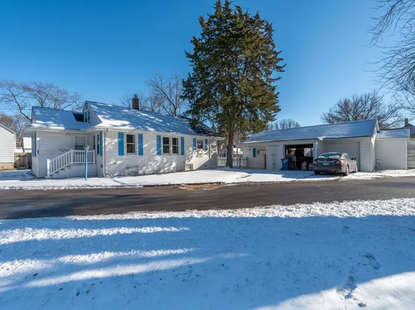 336 W Morgan St, Dixon, IL 61021