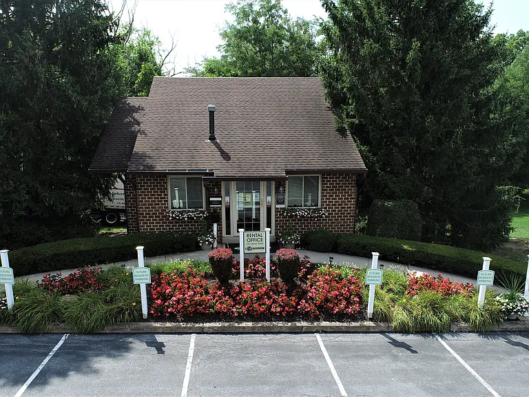 Treeview Apartments — Photo 31