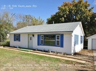 1818 SW Fairlawn Rd, Topeka, KS 66604