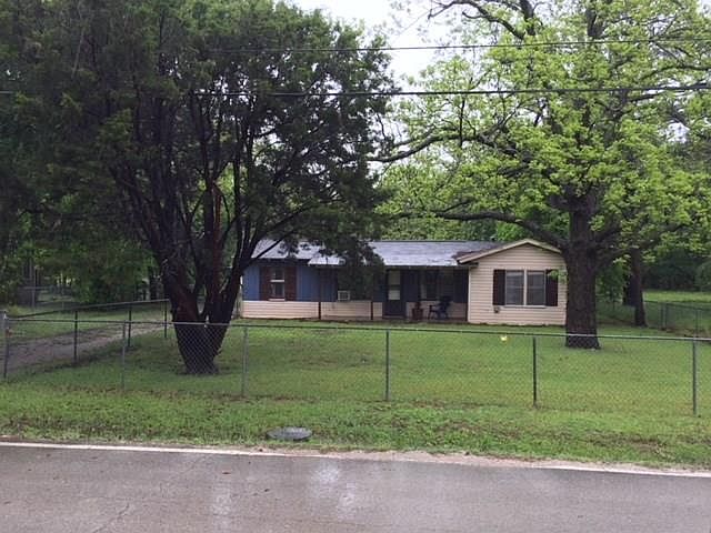 1st image of 220 Shoreline Dr S