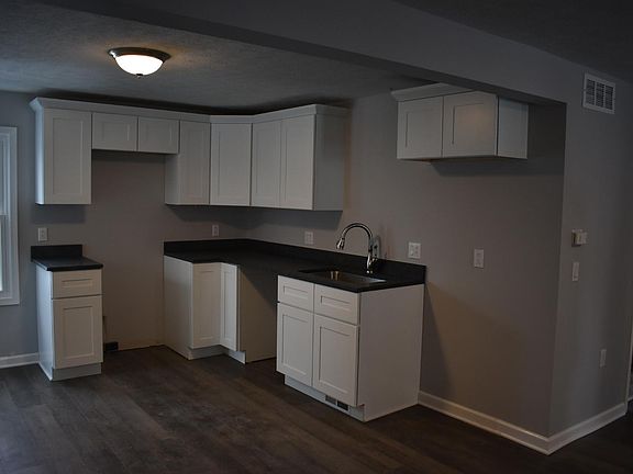 Kitchen (will post the pictures with appliances soon. stay t