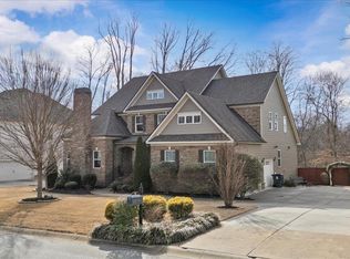 38 Leafmore Ct, Simpsonville, SC 29680
