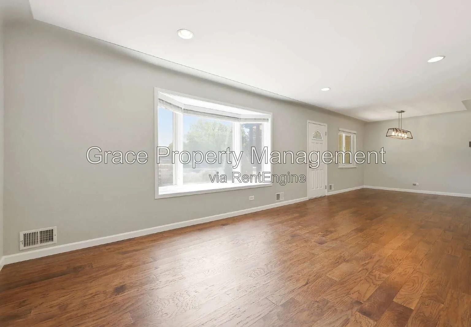 5 bed, 3.0 bath, 2471 sqft, $3,496 — Photo 3