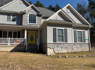 118 Steep Hill Rd, Cresco, PA 18326