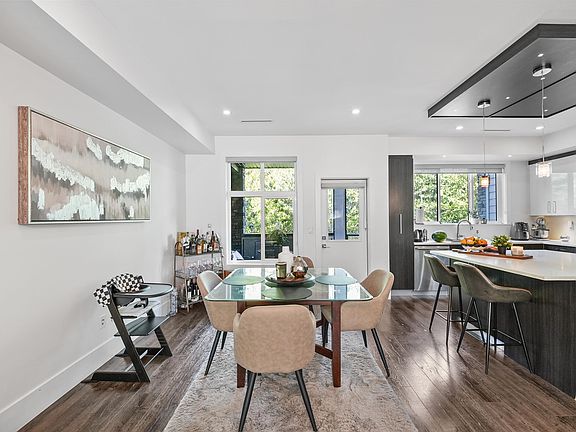 5th image of 15177 60th Ave #14