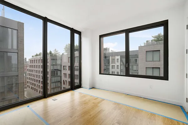 Rented by EXR | media 4