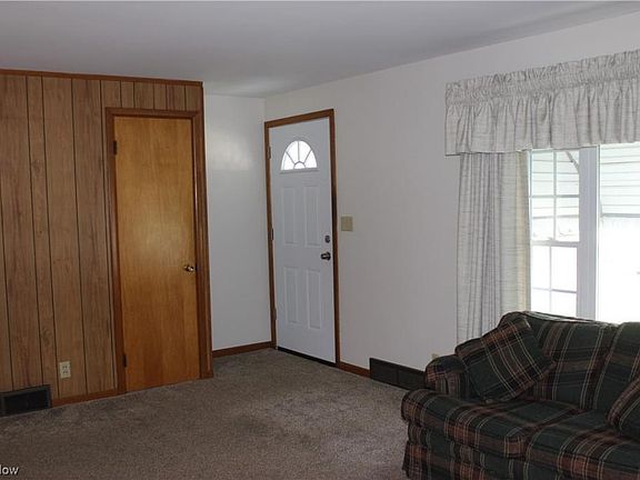 3rd image of 502 Werstler Ave NW