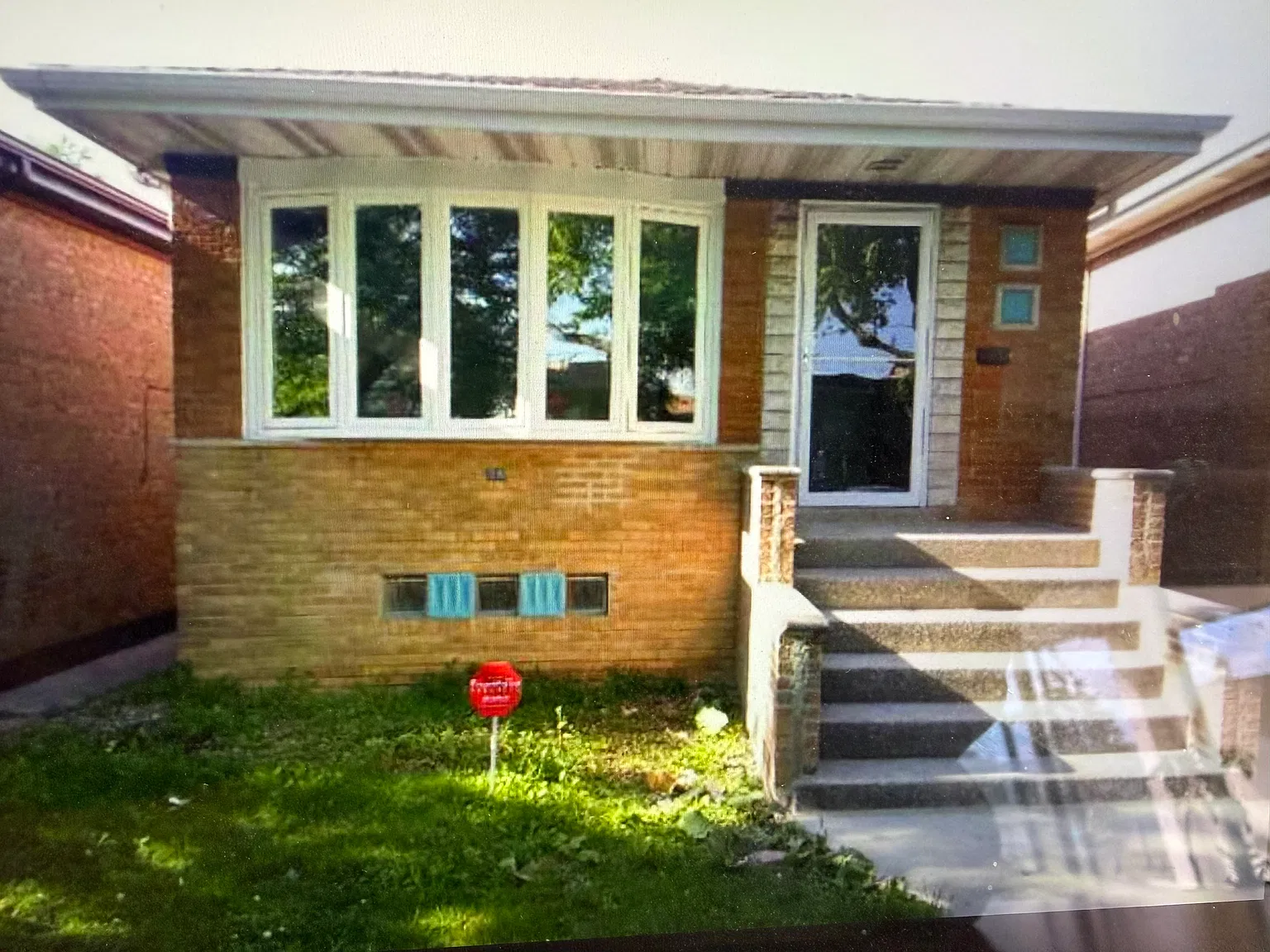 5 bed, 1080 sqft, $1,700 — Photo 3