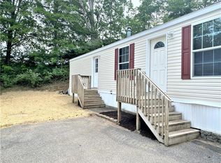 91 Chaffeeville Rd TRAILER 12, Mansfield, CT 06250