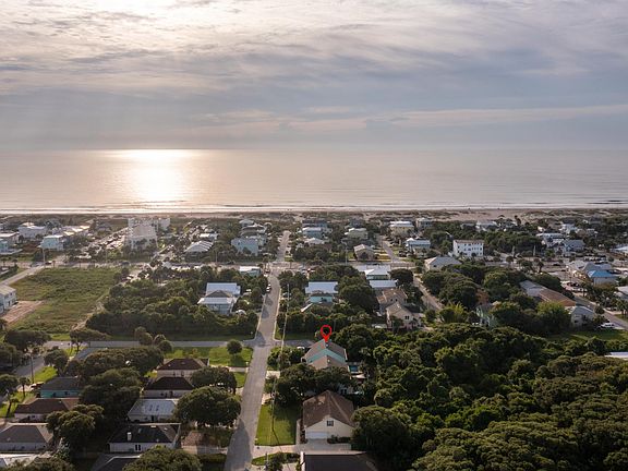 2nd image of 201 3rd St