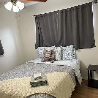 4 bed, 2.0 bath, 2000 sqft, $1,139 — Photo 1
